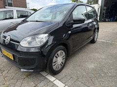 Volkswagen Up! - 1.0 take up/Airco /PDC/ NETTE AUTO