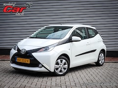 Toyota Aygo - 1.0 VVT-i x-play | Airco | Audio | Bleutooth | Camera | Lichtmetaal |