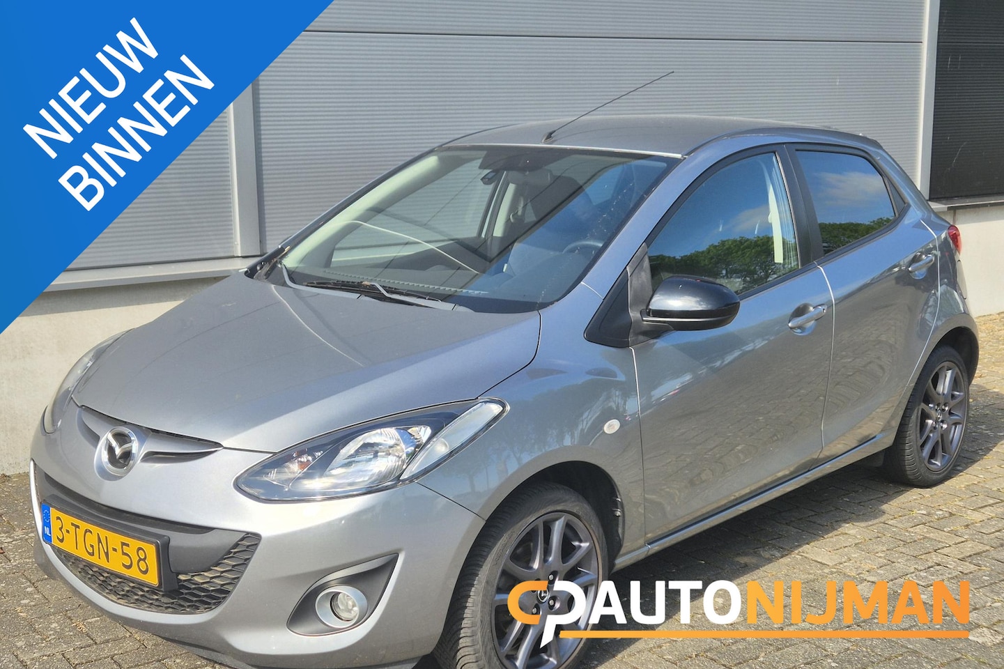 Mazda 2 - 1.3 TS Plus 1.3 TS Plus - AutoWereld.nl