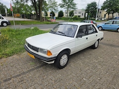 Peugeot 305 - GL 1.5