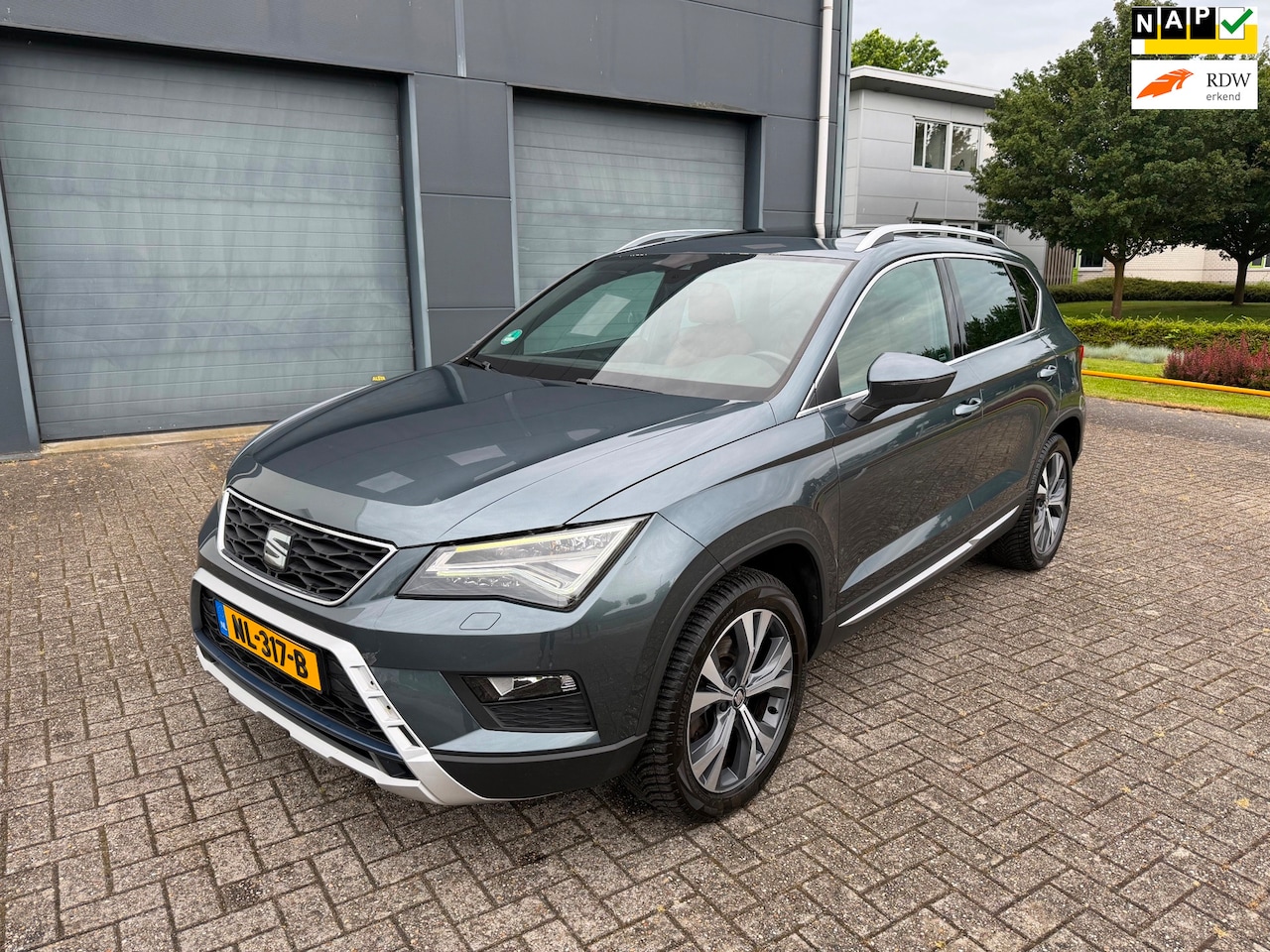 SEAT Ateca - 2.0 TDI Xcellence 4DRIVE Automaat pano onderhouden 2017 - AutoWereld.nl