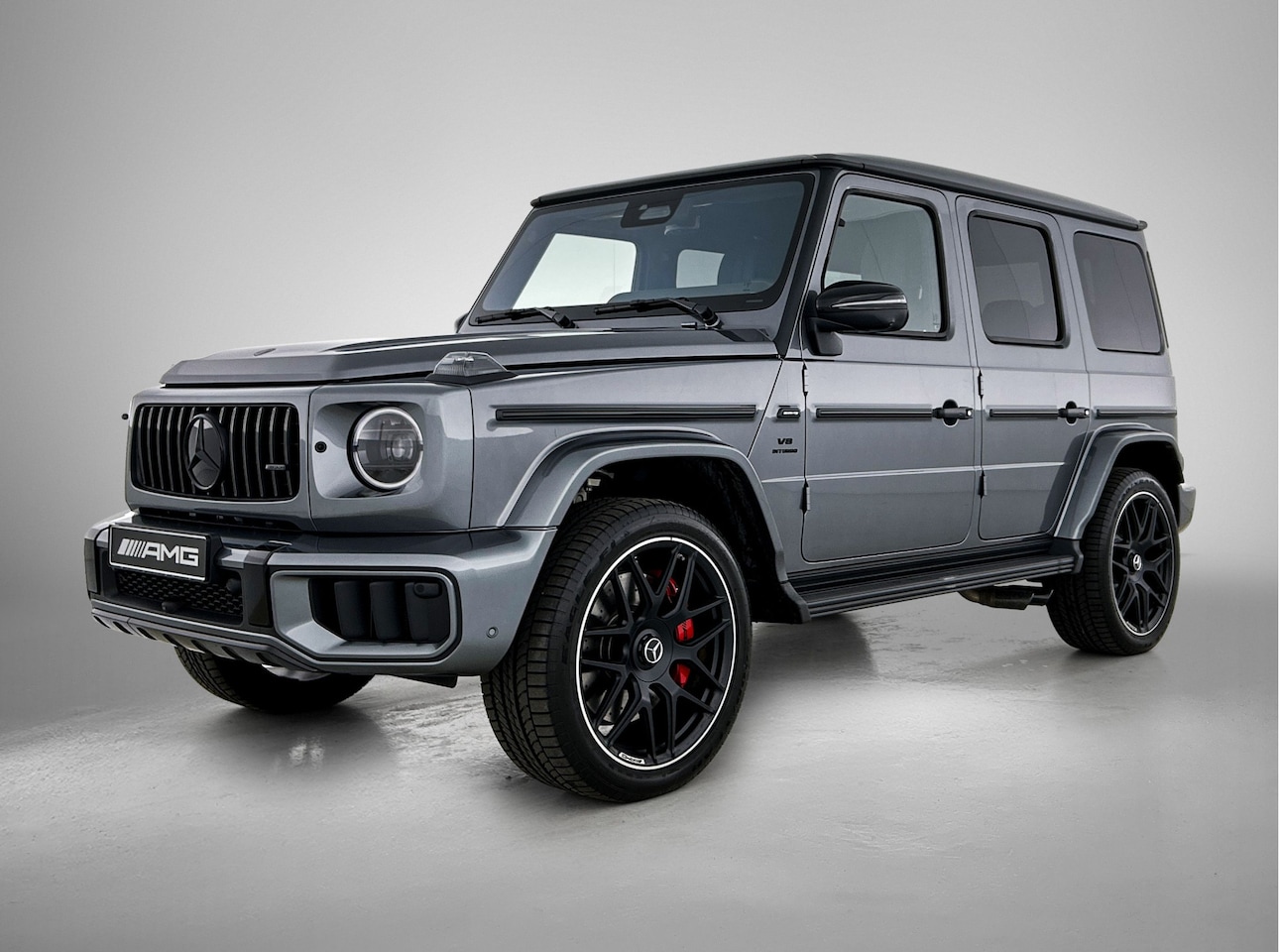 Mercedes-Benz G-klasse - AMG 63 G-klasse AMG 63 I Nightpakket I 22inch AMG velgen I Burmester I Carbon I Superieur - AutoWereld.nl
