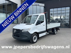 Mercedes-Benz eSprinter - 320 L2 Select 81kWh / Snel laden 115kw / Open laadbak / Trekhaak / Distronic / MBUX / Smar