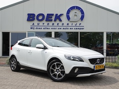 Volvo V40 Cross Country - 1.6 T4 180PK Ocean Race PANO | VOL LEER | HK-AUDIO | DEALER ONDERH