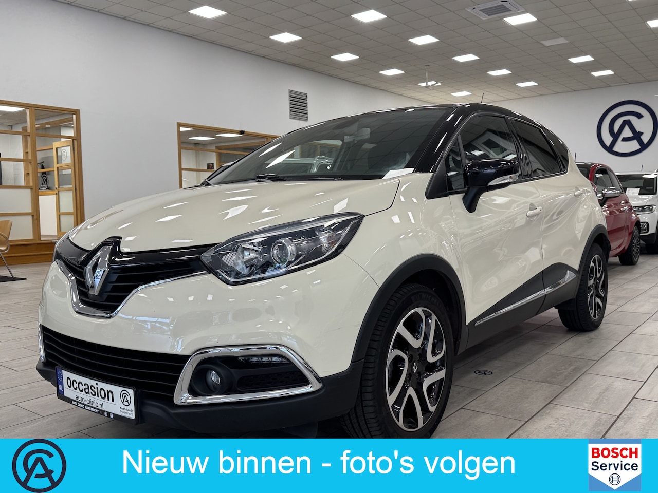 Renault Captur - 1.2 TCe Dynamique AUTOMAAT / NAVI . - AutoWereld.nl