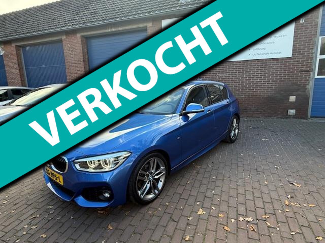 BMW 1-serie - 118i Executive M- Sport Shadow, Aut 8, Leder, PDC V + A - AutoWereld.nl