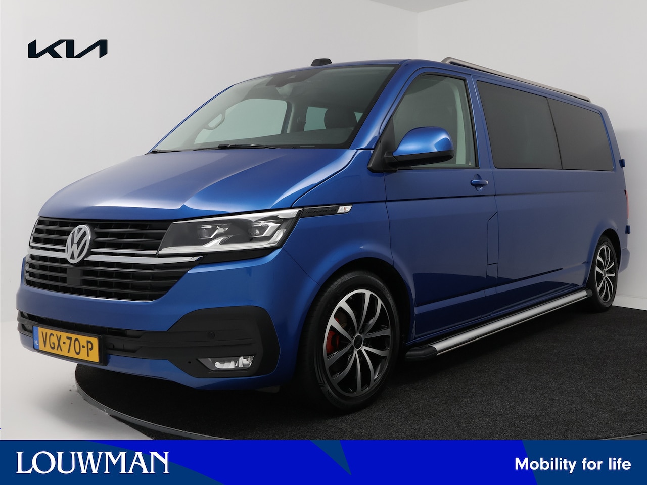 Volkswagen Transporter - 2.0 TDI L2H1 30 DC | Dubbele Cabine | Camera | Leder | Trekhaak | LED | Afneembare Trekhaa - AutoWereld.nl