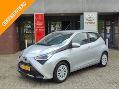 Toyota Aygo - 1.0 VVT-i X-PLAY AUTOMAAT AIRCO APPLE/ANDROID CAMERA EL-RAMEN/SPIEGELS NL-AUTO 1E-EIG