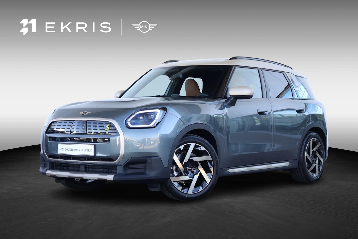 MINI Countryman - SE ALL4 Favoured Trim | Pakket XL - AutoWereld.nl