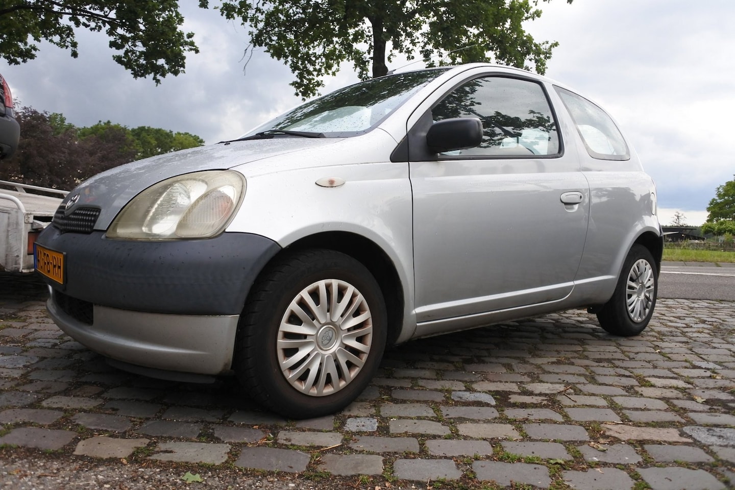Toyota Yaris - 1.0-16V VVT-i Terra GOED RIJDEND APK 10-12-2026 - AutoWereld.nl