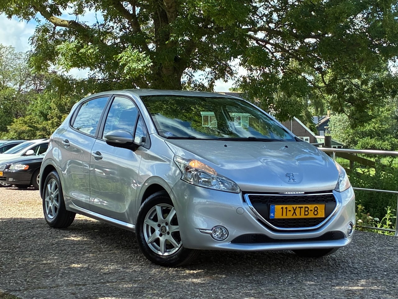 Peugeot 208 - 1.2 VTi Access | Cruise + Airco nu € 2.975,-!!! - AutoWereld.nl