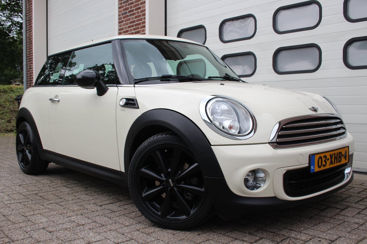 MINI One - Mini 1.6 Business Line * Airco / Navi / Bluetooth * - AutoWereld.nl