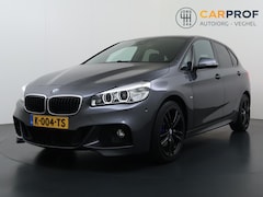 BMW 2-serie Active Tourer - 220i High Executive M Pakket Trekhaak Camera Automaat