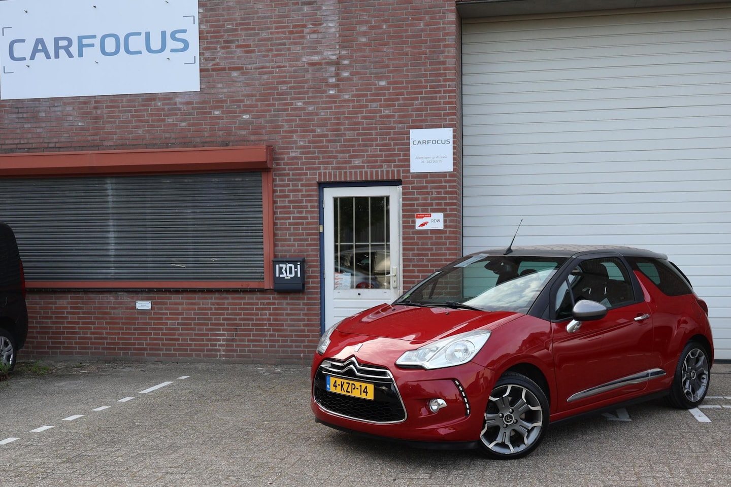 Citroën DS3 Cabrio - 1.6 THP Sport Chic NAP 3e eigenaar Cruise APK Airco - AutoWereld.nl