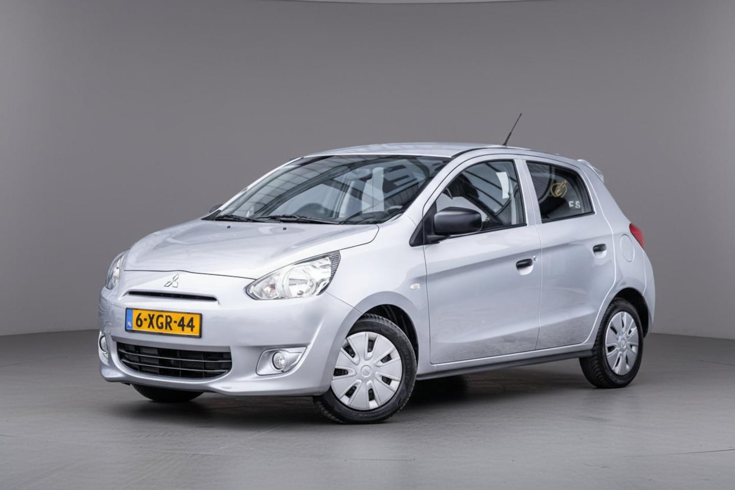Mitsubishi Space Star - 1.0 Inform Airco|Cruise|Elek-ramen|Starlight-silver|Goed-onderhouden - AutoWereld.nl