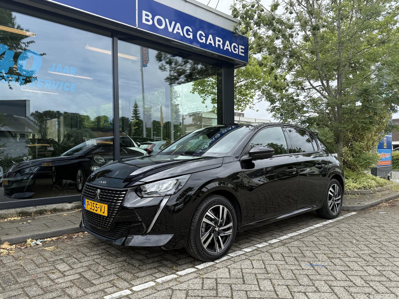 Peugeot 208 - 1.2 PureTech Allure 1.2 PureTech Allure - AutoWereld.nl