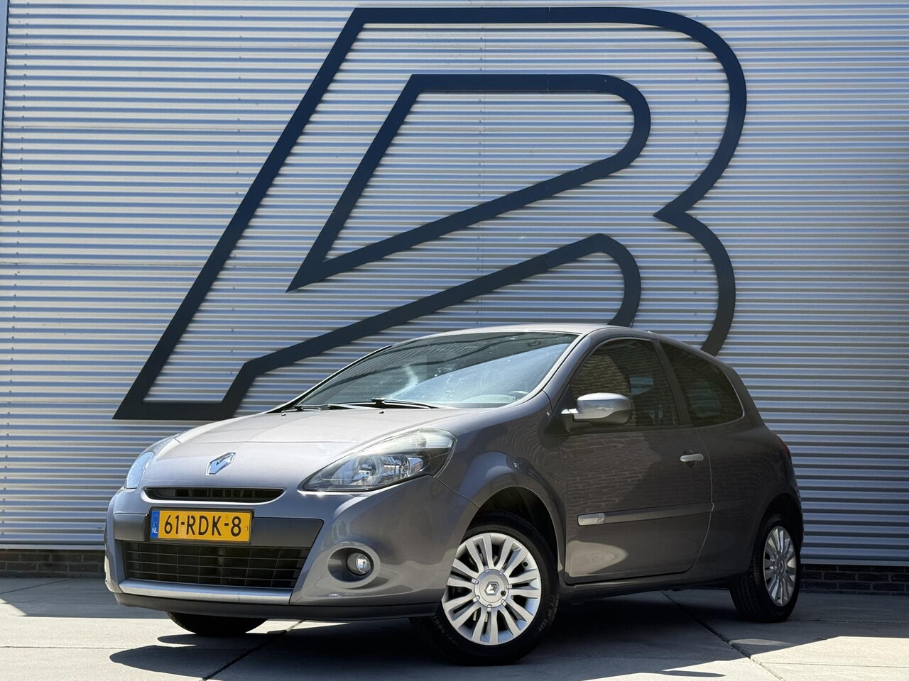 Renault Clio - 1.2 Collection 2e Eigenaar|Airco|Trekhaak|Cruise|Goed Onderhouden|N.A.P|Nieuwe APK bij Afl - AutoWereld.nl