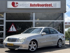 Mercedes-Benz E-klasse - 240 Avantgarde V6 / Youngtimer / Leder / Xenon / Trekhaak / 2003