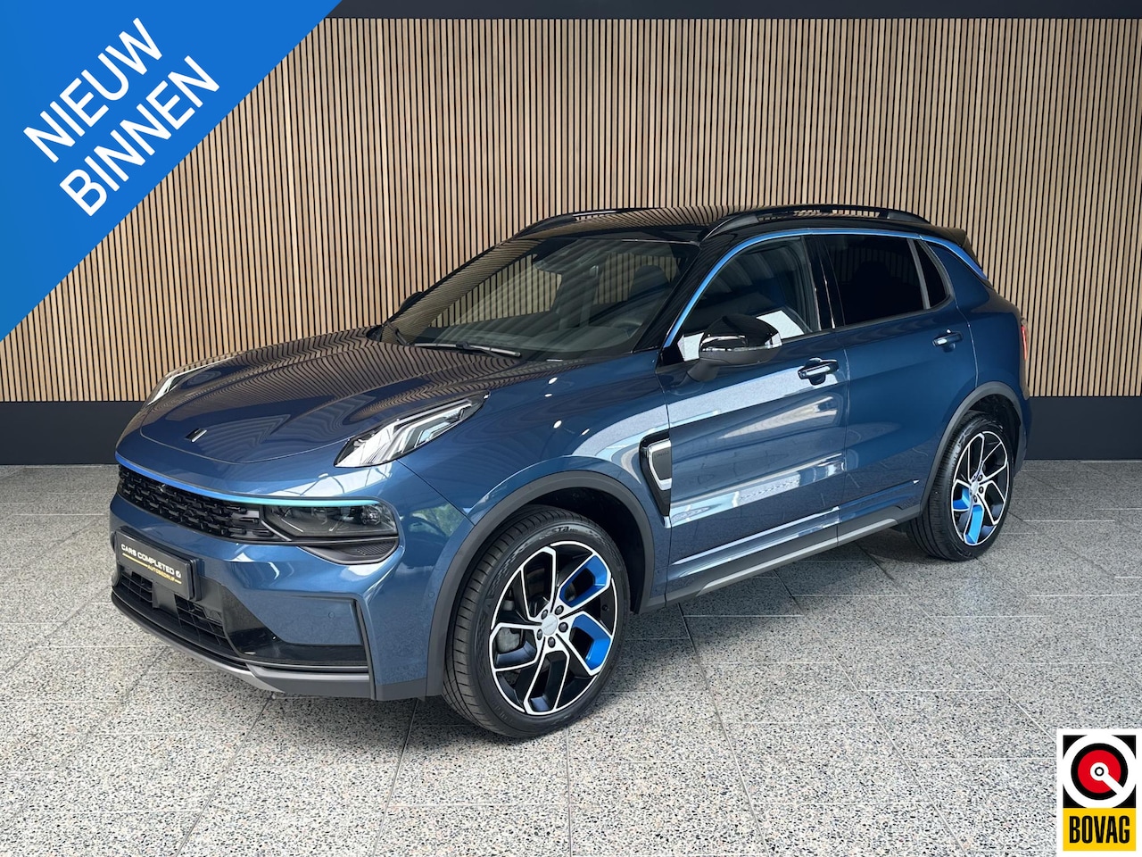 Lynk & Co 01 - 1.5 Zwarte hemelbekleding | Rol hoes | Camera | Stoelverwarming - AutoWereld.nl