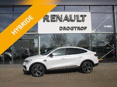Renault Arkana - 145PK-E TECH ENGINEERD-79DKM-NAVI-CAMERA