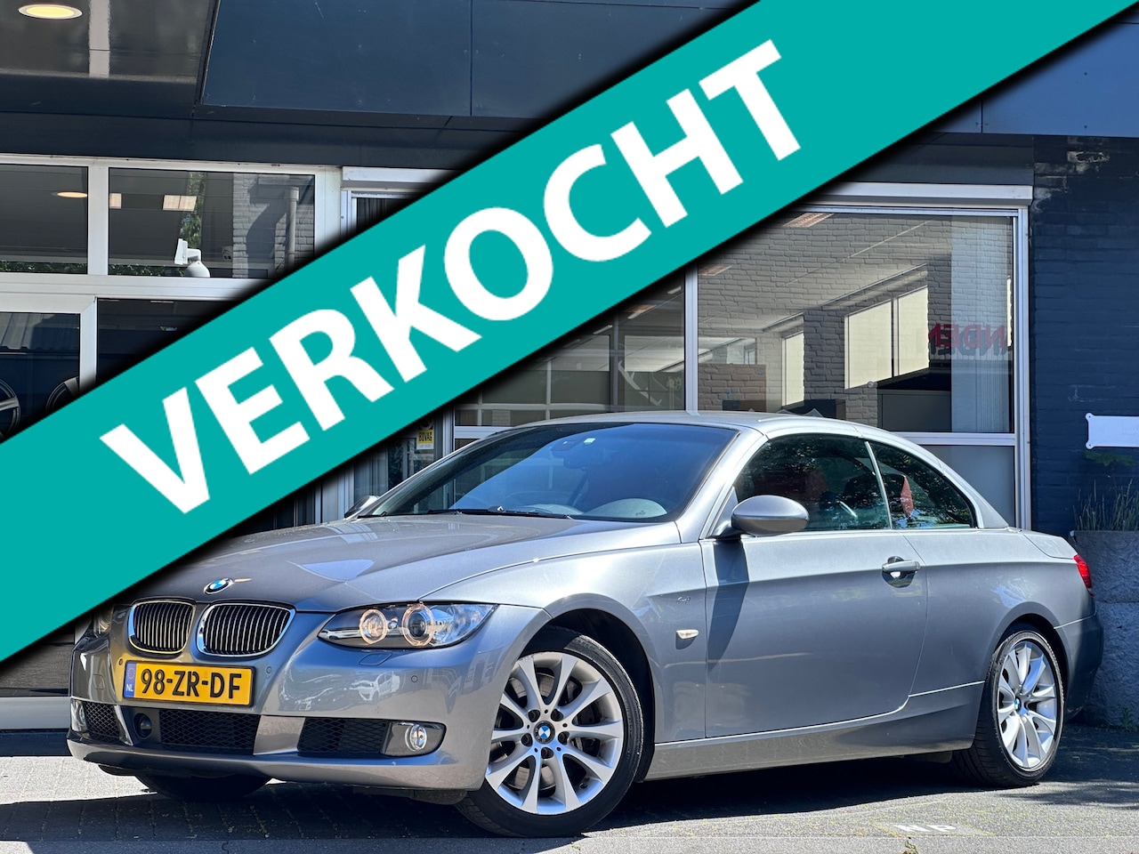 BMW 3-serie Cabrio - 335i High Executive ORGINEEL NL / LEDER / AUTO / CLIMA / CRUISE - AutoWereld.nl