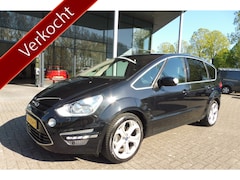 Ford S-Max - 160pk Platinum Navigatie Trekhaak Pdc 18i xenon stoelverw WAT EEN RUIMTEWONDER