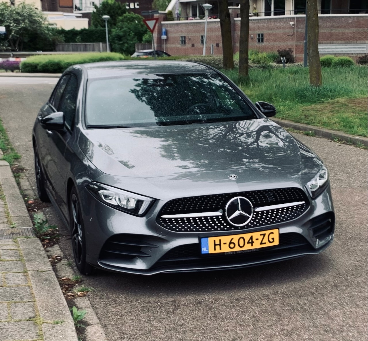 Mercedes-Benz A-klasse - 180 Business Solution AMG - AutoWereld.nl