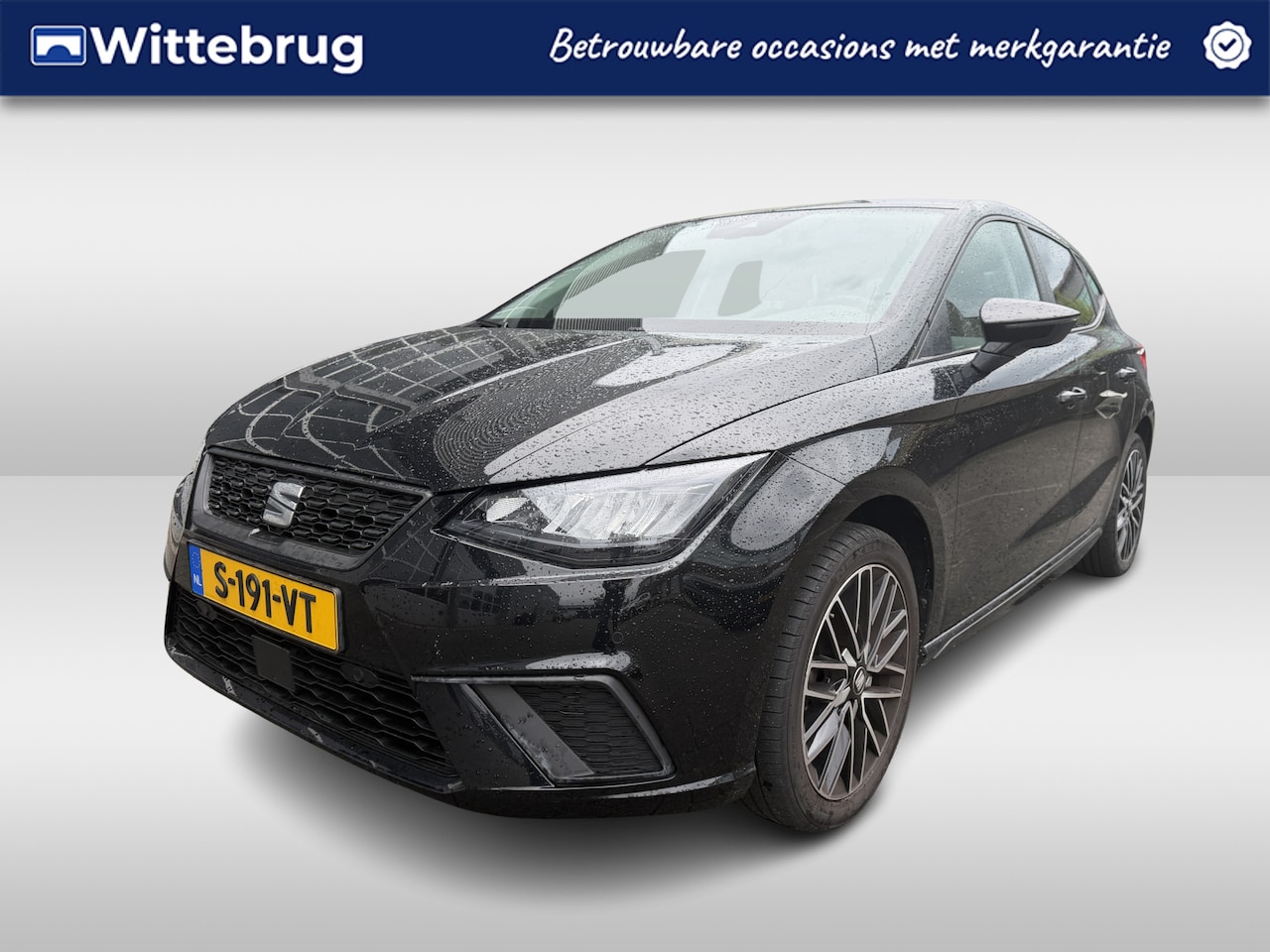 SEAT Ibiza - 1.0 TSI Edition Parkeersensoren / 17"LM velgen / Airco / Bluetooth / Navigatie by Full Lin - AutoWereld.nl