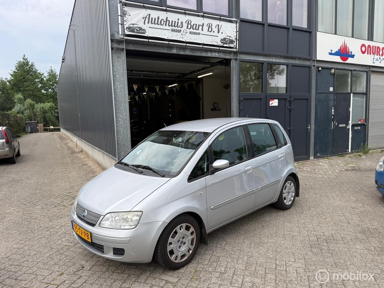 Fiat Idea - 1.4-16V Active Automaat! Airco! Nieuwe APK! NAP Logisch! - AutoWereld.nl