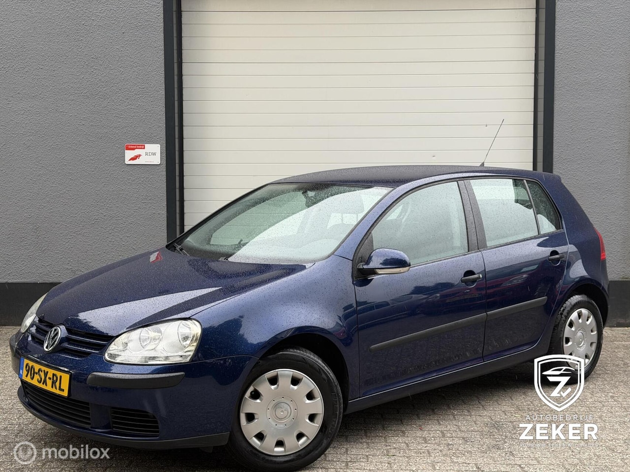Volkswagen Golf - 1.6 FSI / NAP / Nette auto / 2 Sleutels / - AutoWereld.nl