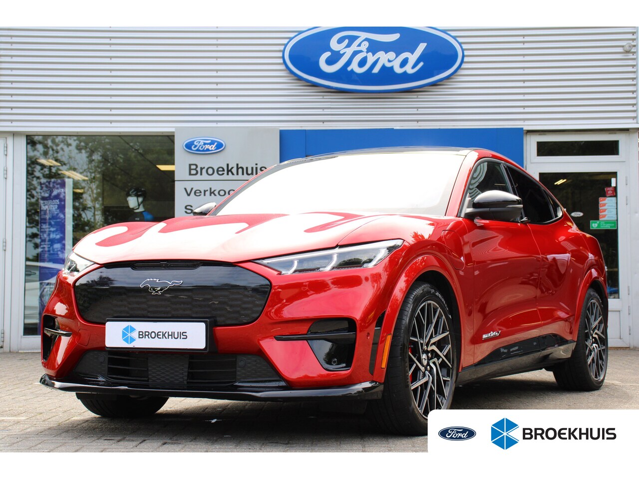Ford Mustang Mach-E - GT AWD | FULL OPTION! | 360° CAMERA | ADAPTIVE CRUISE | PANODAK | DODE HOEK | LANE ASSIST - AutoWereld.nl