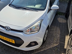 Hyundai i10 - 1.0i i-Motion Comfort
