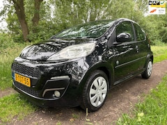 Peugeot 107 - 1.0 Envy 5-Deurs / Airco/ Elektr.ramen/ NEW APK