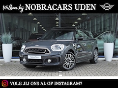 MINI Countryman - Cooper SE ALL4 JCW Automaat / Panoramadak / JCW Sportstoelen / Achteruitrijcamera / Comfor