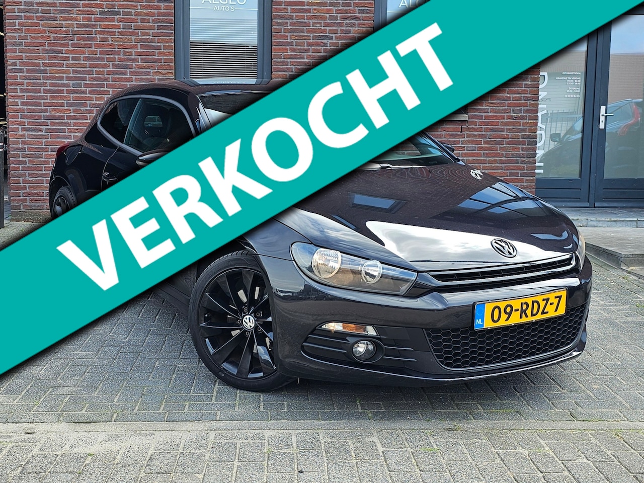 Volkswagen Scirocco - 1.4 TSI / 160 PK / 18" / Navi / NAP - AutoWereld.nl