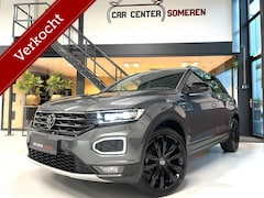 Volkswagen T-Roc - 1.5 TSI Sport Black Style/ Camera/ CarPlay/ 19''LMV