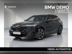 BMW 5-serie Touring - 530e M Sport Edition | 20" | Trekhaak | Driving Assistant Plus | Harman Kardon | Nu 67.895