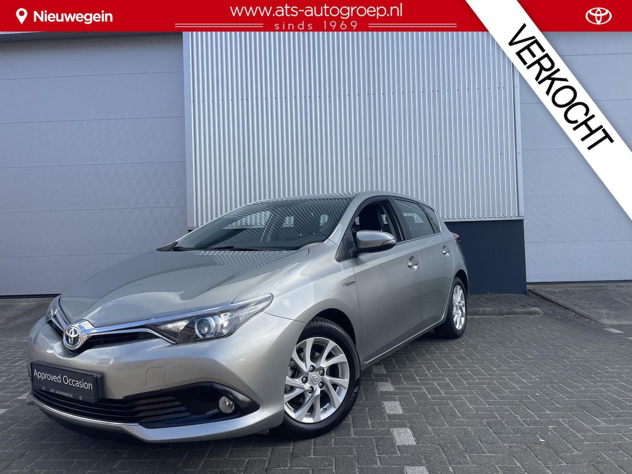 Toyota Auris - 1.8 Hybrid Dynamic Hatchback | All Season Banden | 73.000 KM - AutoWereld.nl