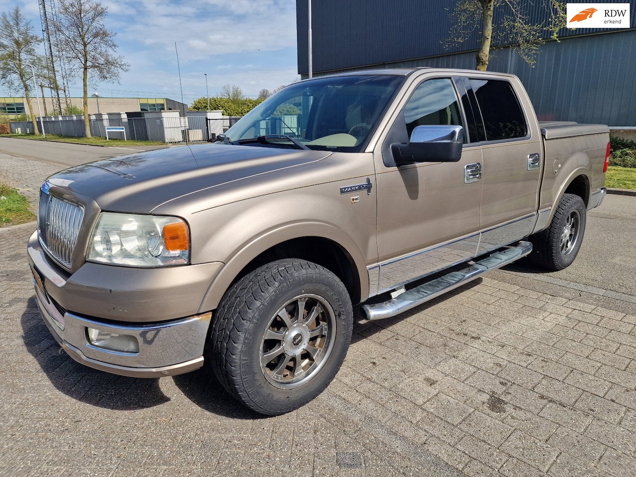 Lincoln Mark LT - , Apk, Nap, Lpg, Inruil mogelijk. - AutoWereld.nl
