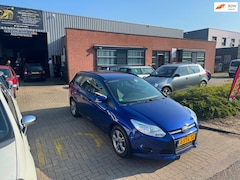 Ford Focus Wagon - 1.0 EcoBoost Nieuwe APK