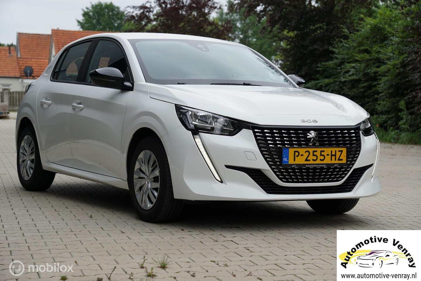 Peugeot 208 - 1.2 PureTech Active 1.2 PureTech Active, 2022, 33.000 km NAP Logisch - AutoWereld.nl