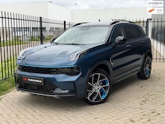 Lynk & Co 01 - 1.5 Panorama Infinity Sound 360* Camera Carplay Cruise