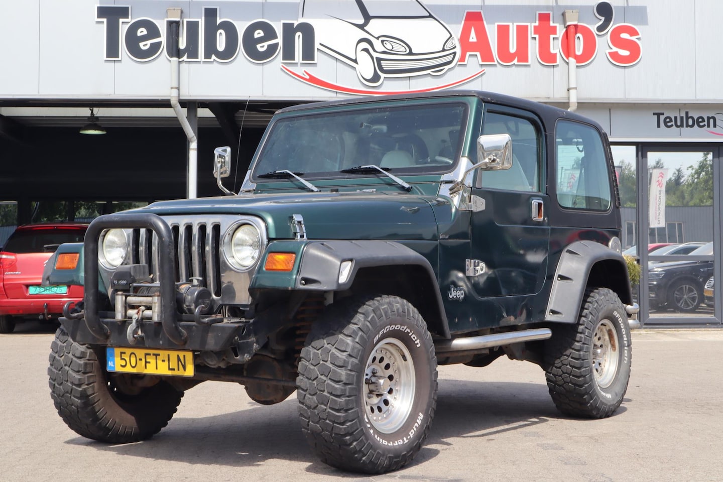 Jeep Wrangler - 4.0i Hardtop | 6-cil | Lier | Trekhaak - AutoWereld.nl