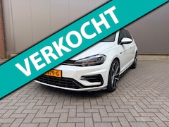 Volkswagen Golf - 2.0 TSI 4Motion R