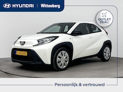Toyota Aygo X - 1.0 VVT-i MT PLAY | OUTLETDEAL | APPLE CAR PLAY & ANDROID AUTO | CRUISE ADAPT. | AIRCO | C