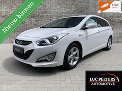 Hyundai i40 - 1.6 GDI Blue Business Edition/NAP/TREKH/APK-9-6-27