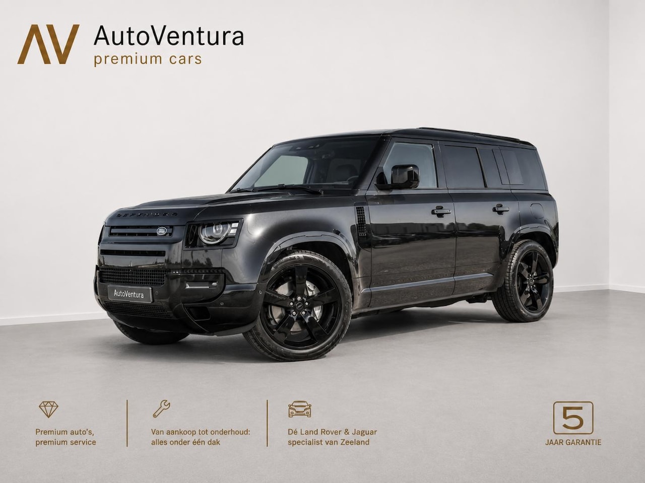 Land Rover Defender 110 - 2.0 P300e 110 X-Dynamic HSE l Schuif-/kantel Panorama dak l Black Pack l 22 Inch l Trekhaa - AutoWereld.nl