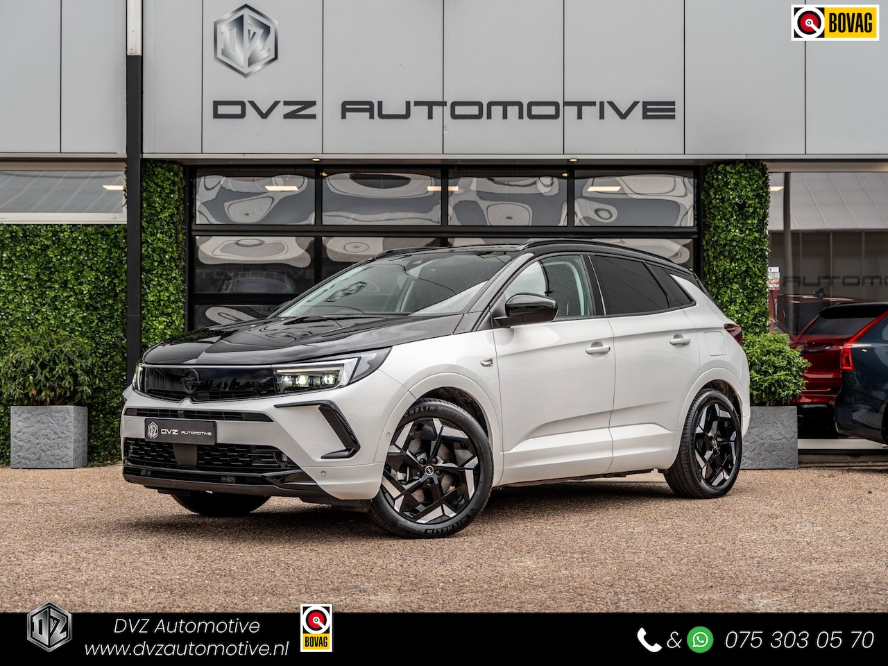 Opel Grandland - 1.6 Turbo Plug-In Hybrid 4x4 299PK GSe | Two-Tone | Trekhaak | Winter Pack | BTW - AutoWereld.nl