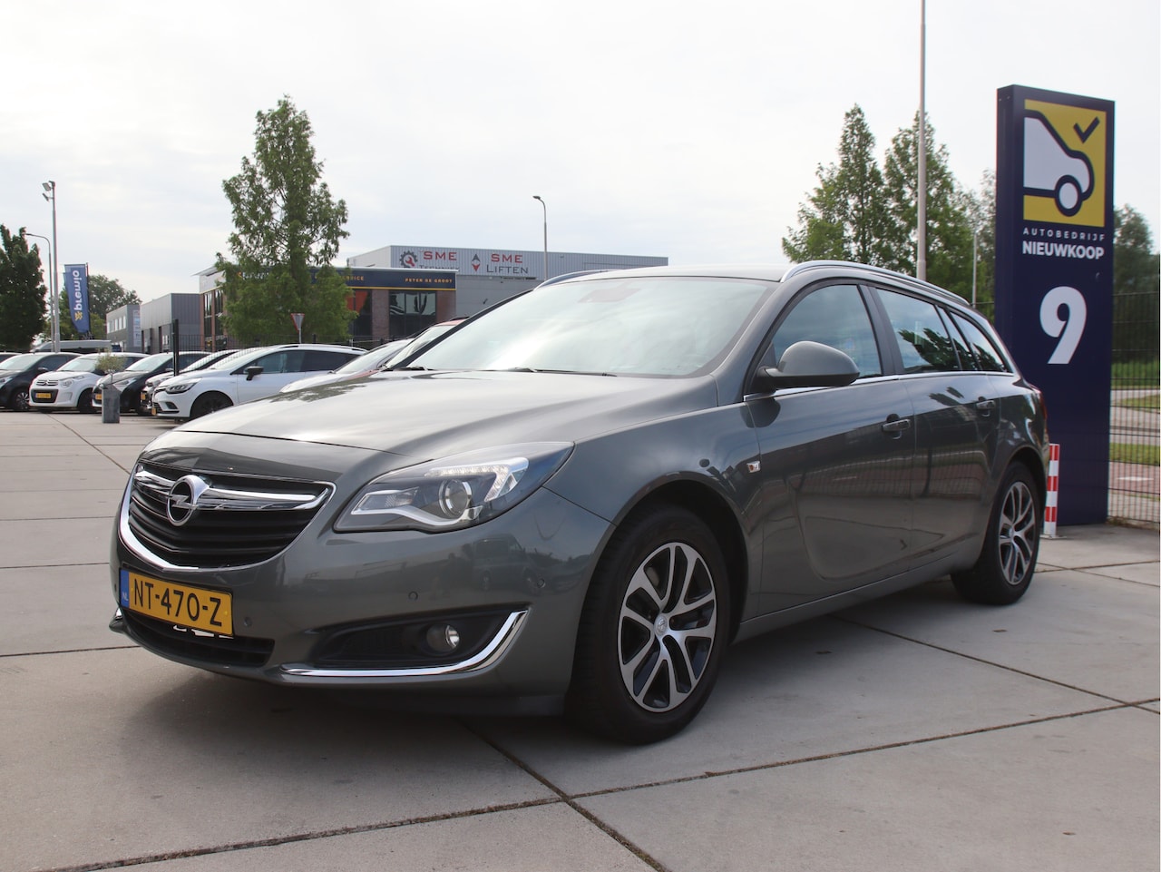 Opel Insignia Sports Tourer - 1.6 T Edition Carplay, Trekhaak, BLIS, Clima Aanbieding!! - AutoWereld.nl