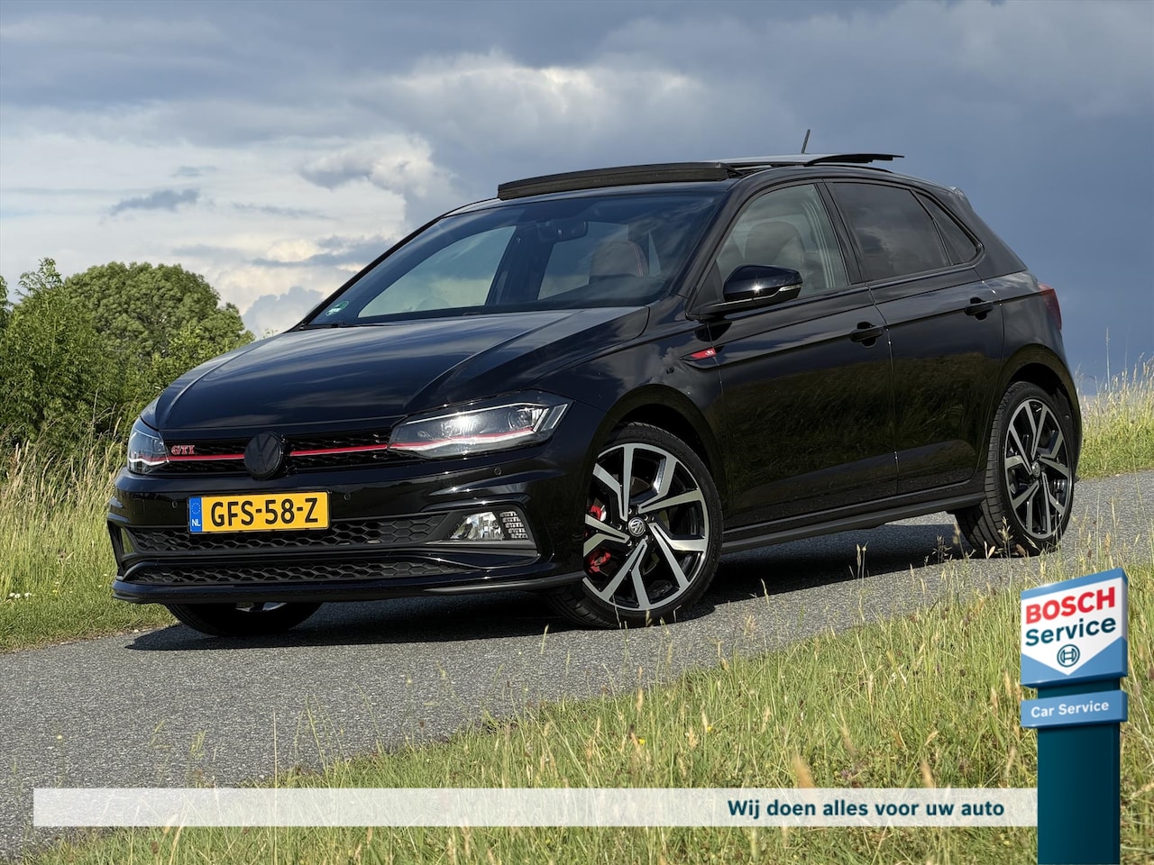 Volkswagen Polo - 2.0 TSI GTI 200PK / Pano / Virtual Cockpit / Incl BTW / Keyless / Carplay / Led / Stoelver - AutoWereld.nl